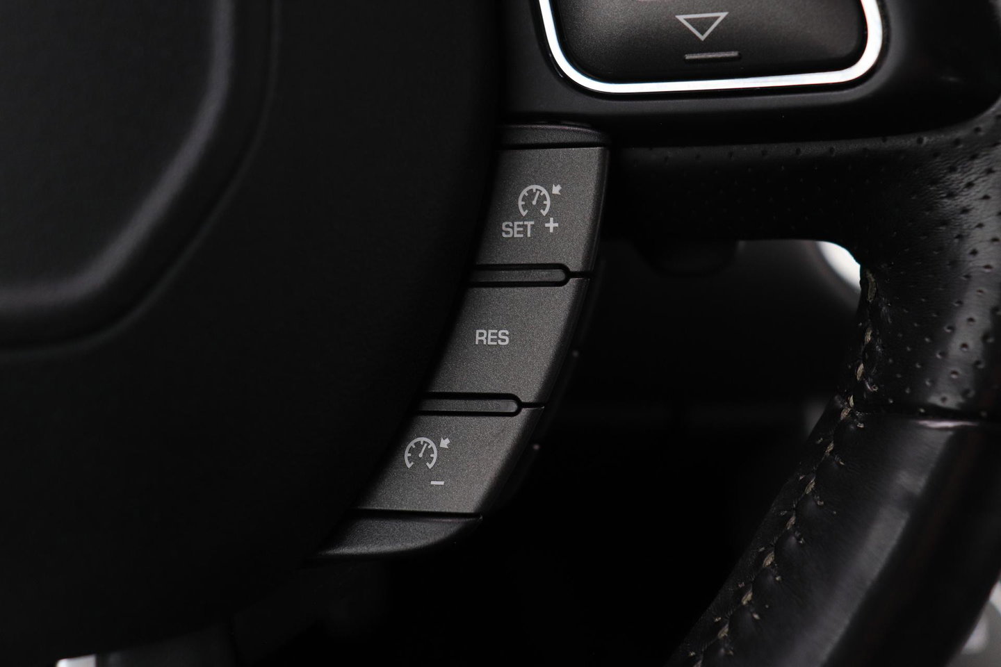 Land Rover Range Rover Evoque Convertible 2.0 Si4 HSE Dynamic | ACC | 360° Camera | Head-Up | Massage | Stoelventilatie | Meridian | 21 Inch