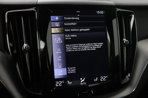 Volvo XC60 T4 R-Design | Camera | BLIS | Elektrische Achterklep | Memory Seats | Apple CarPlay | Verwarmde Voorruit | 19 Inch