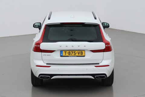 Volvo XC60 T4 R-Design | Camera | BLIS | Elektrische Achterklep | Memory Seats | Apple CarPlay | Verwarmde Voorruit | 19 Inch