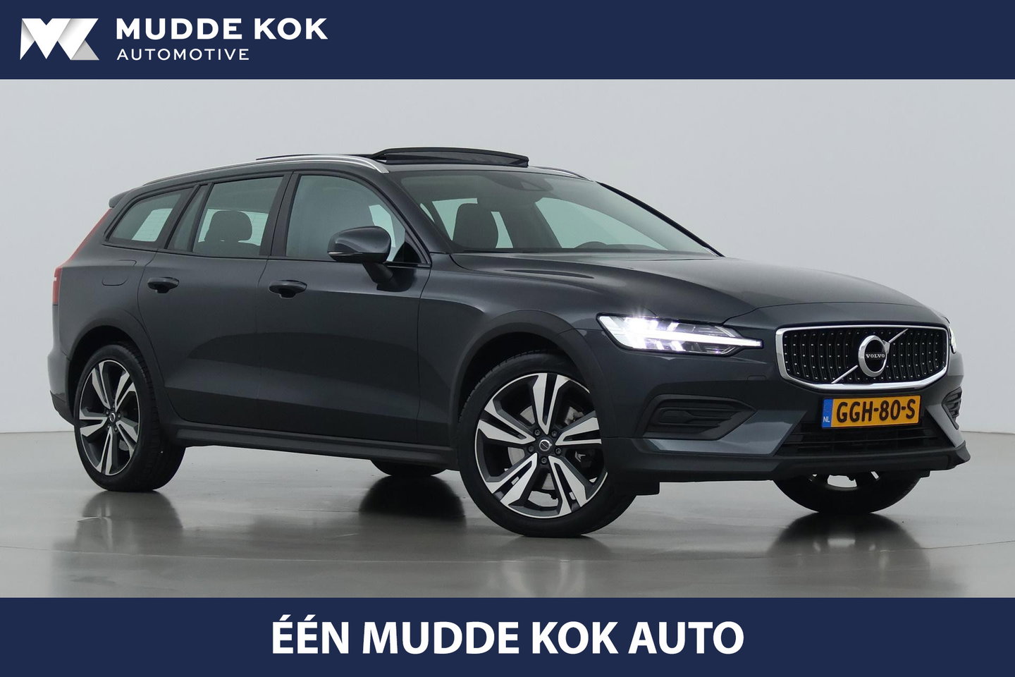 Volvo V60 Cross Country 2.0 D4 AWD Pro | Trekhaak | Panoramadak | Camera | Polestar Optimalisatie | Memory | Stoelverwarming | 19 inch