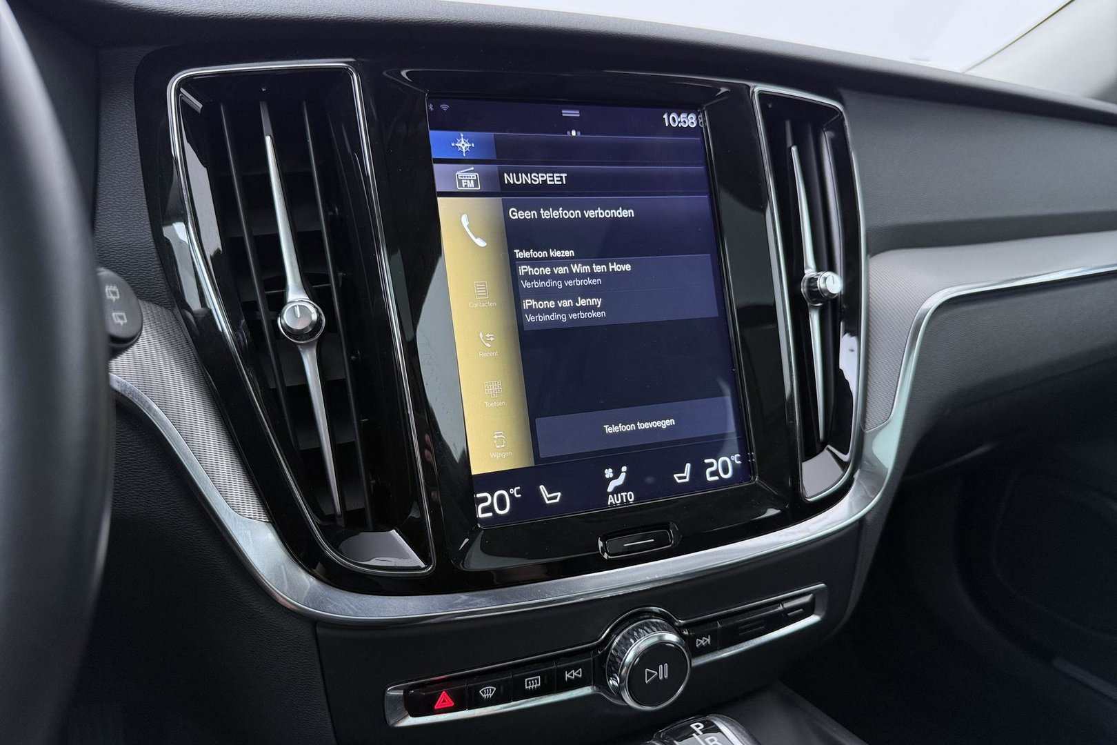 Volvo V60 Cross Country 2.0 D4 AWD Pro | Trekhaak | Panoramadak | Camera | Polestar Optimalisatie | Memory | Stoelverwarming | 19 inch