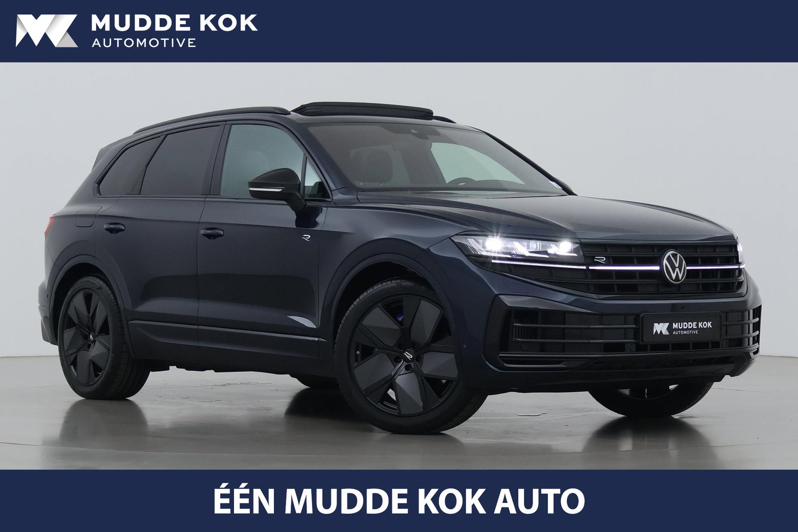 Volkswagen Touareg 3.0 TSi eHybrid 4MOTION R | FINAL EDITION | Luchtvering | Trekhaak | Panoramdak | Dynaudio | 360° Camera
