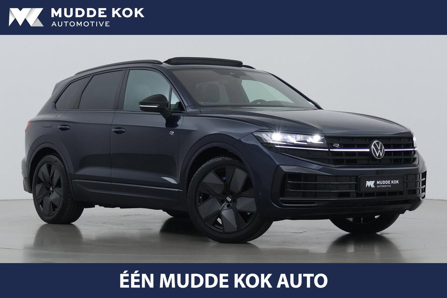 Volkswagen Touareg 3.0 TSi eHybrid 4MOTION R | FINAL EDITION | Luchtvering | Trekhaak | Panoramdak | Dynaudio | 360° Camera