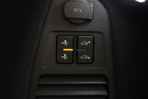 Volkswagen Touareg 3.0 TSi eHybrid 4MOTION R | FINAL EDITION | Luchtvering | Trekhaak | Panoramdak | Dynaudio | 360° Camera