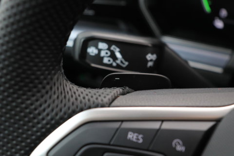 Volkswagen Touareg 3.0 TSi eHybrid 4MOTION R | FINAL EDITION | Luchtvering | Trekhaak | Panoramdak | Dynaudio | 360° Camera
