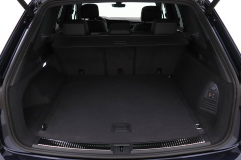 Volkswagen Touareg 3.0 TSi eHybrid 4MOTION R | FINAL EDITION | Luchtvering | Trekhaak | Panoramdak | Dynaudio | 360° Camera
