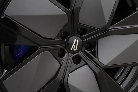 Volkswagen Touareg 3.0 TSi eHybrid 4MOTION R | FINAL EDITION | Luchtvering | Trekhaak | Panoramdak | Dynaudio | 360° Camera