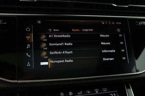 Audi RSQ8 4.0 TFSI Quattro | NL-Auto | RS Dynamicpakket Plus | Keramisch | Alcantara | Trekhaak | 23 Inch