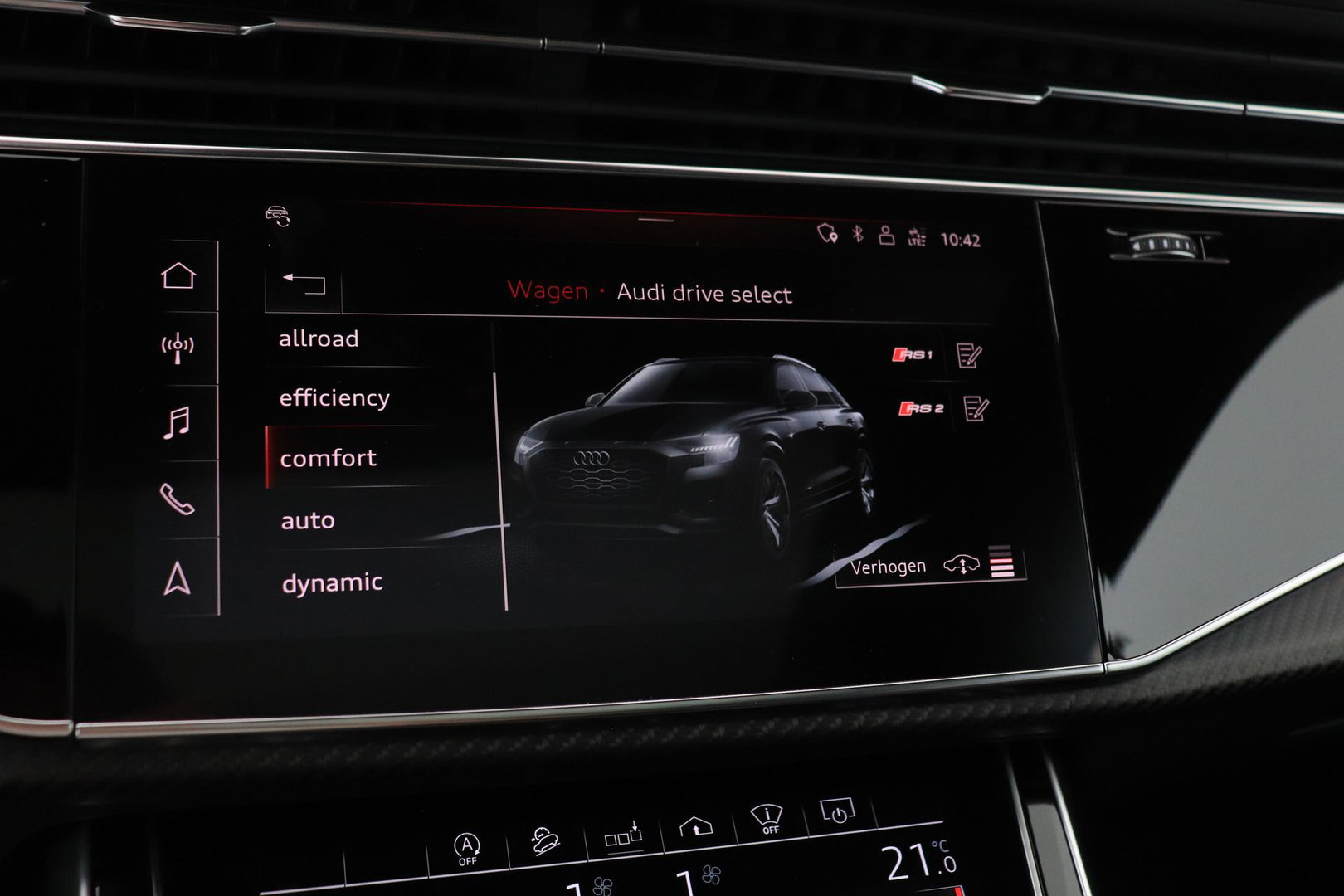 Audi RSQ8 4.0 TFSI Quattro | NL-Auto | RS Dynamicpakket Plus | Keramisch | Alcantara | Trekhaak | 23 Inch