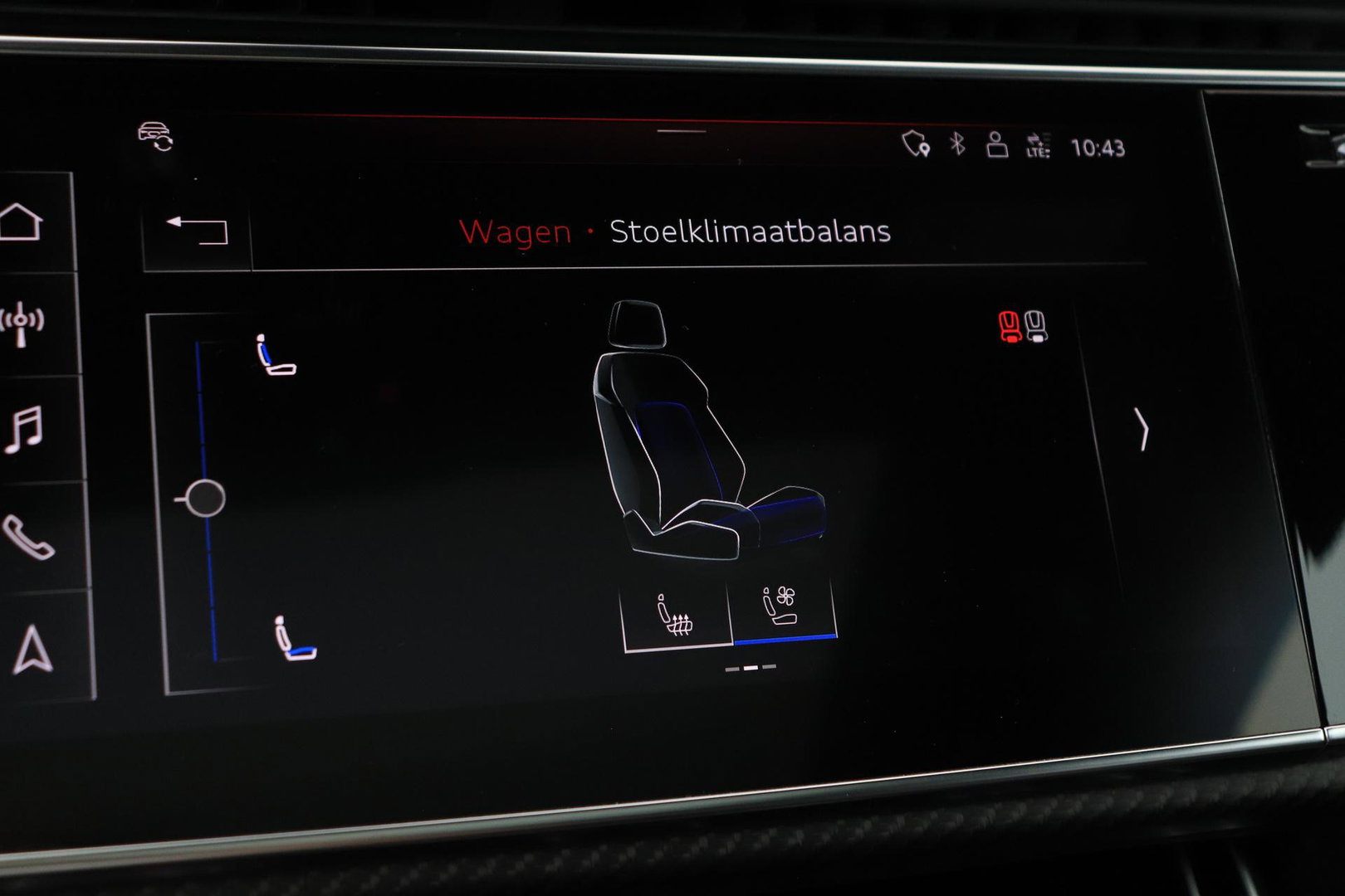 Audi RSQ8 4.0 TFSI Quattro | NL-Auto | RS Dynamicpakket Plus | Keramisch | Alcantara | Trekhaak | 23 Inch