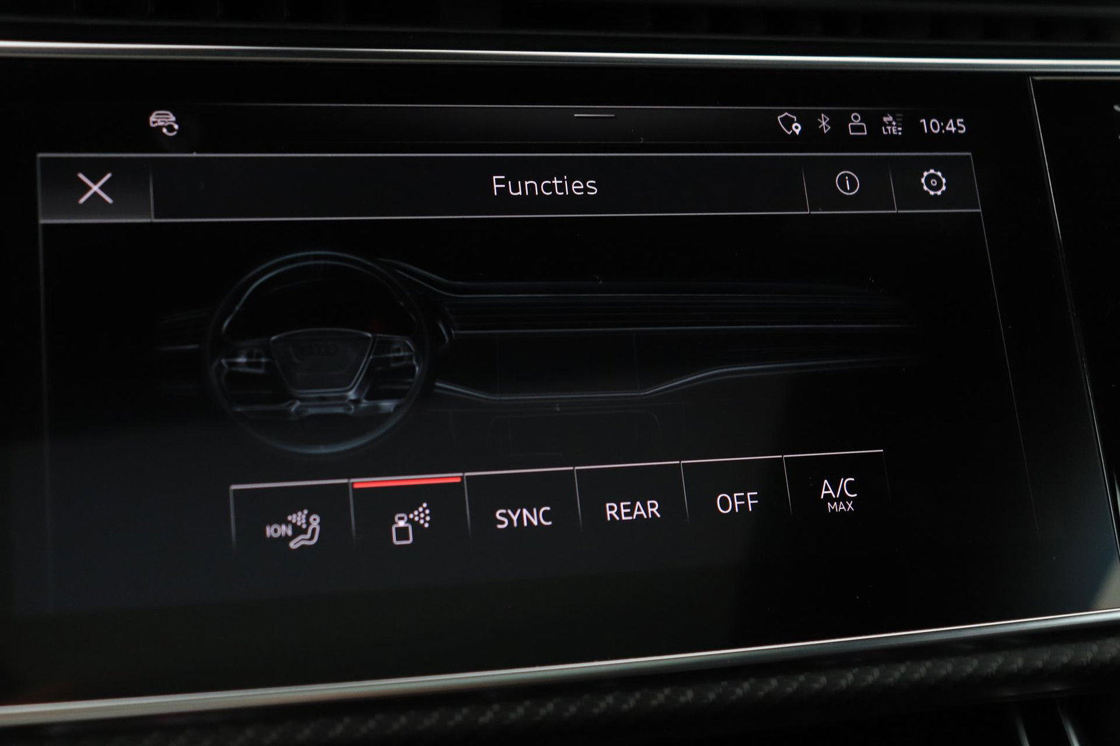 Audi RSQ8 4.0 TFSI Quattro | NL-Auto | RS Dynamicpakket Plus | Keramisch | Alcantara | Trekhaak | 23 Inch