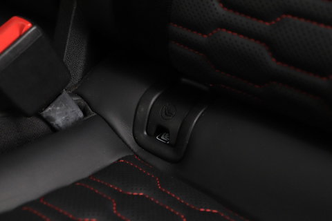 Audi RSQ8 4.0 TFSI Quattro | NL-Auto | RS Dynamicpakket Plus | Keramisch | Alcantara | Trekhaak | 23 Inch
