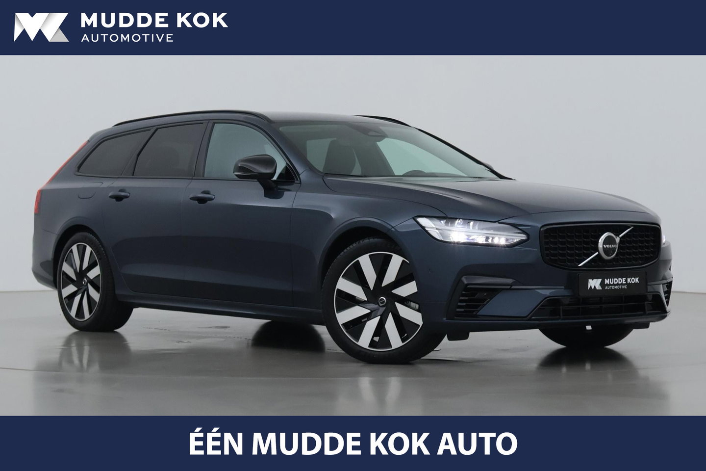 Volvo V90 T6 Plug-in hybrid Plus Dark | ACC | 360° Camera | Head-Up | Harman/Kardon | Pilot Assist | Stoel+Stuurverwarming | 19 inch