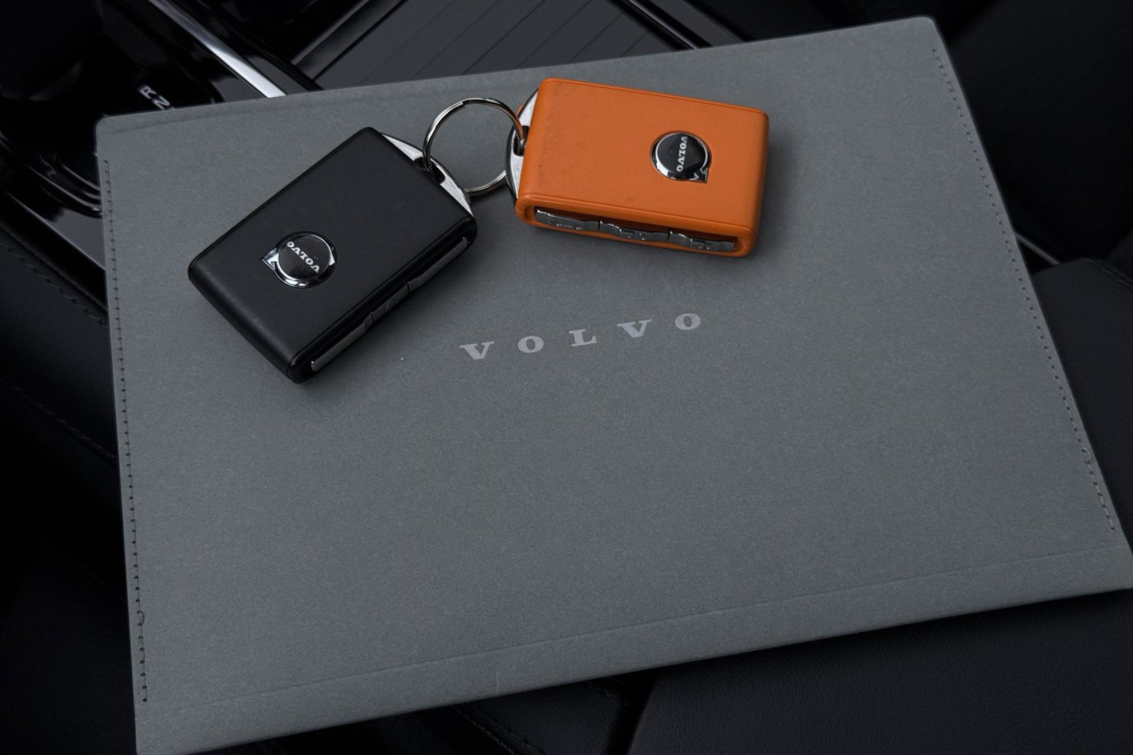 Volvo V90 T6 Plug-in hybrid Plus Dark | ACC | 360° Camera | Head-Up | Harman/Kardon | Pilot Assist | Stoel+Stuurverwarming | 19 inch