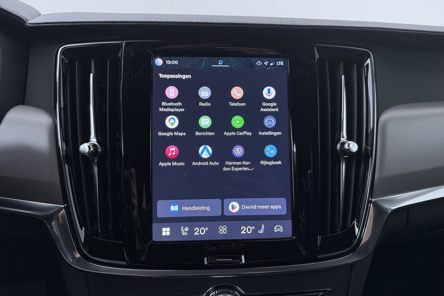 Volvo V90 T6 Plug-in hybrid Plus Dark | ACC | 360° Camera | Head-Up | Harman/Kardon | Pilot Assist | Stoel+Stuurverwarming | 19 inch