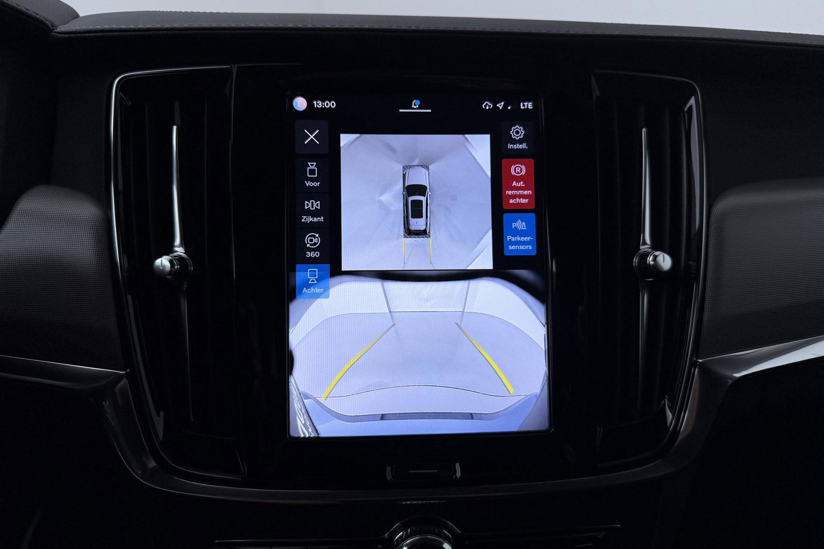 Volvo V90 T6 Plug-in hybrid Plus Dark | ACC | 360° Camera | Head-Up | Harman/Kardon | Pilot Assist | Stoel+Stuurverwarming | 19 inch