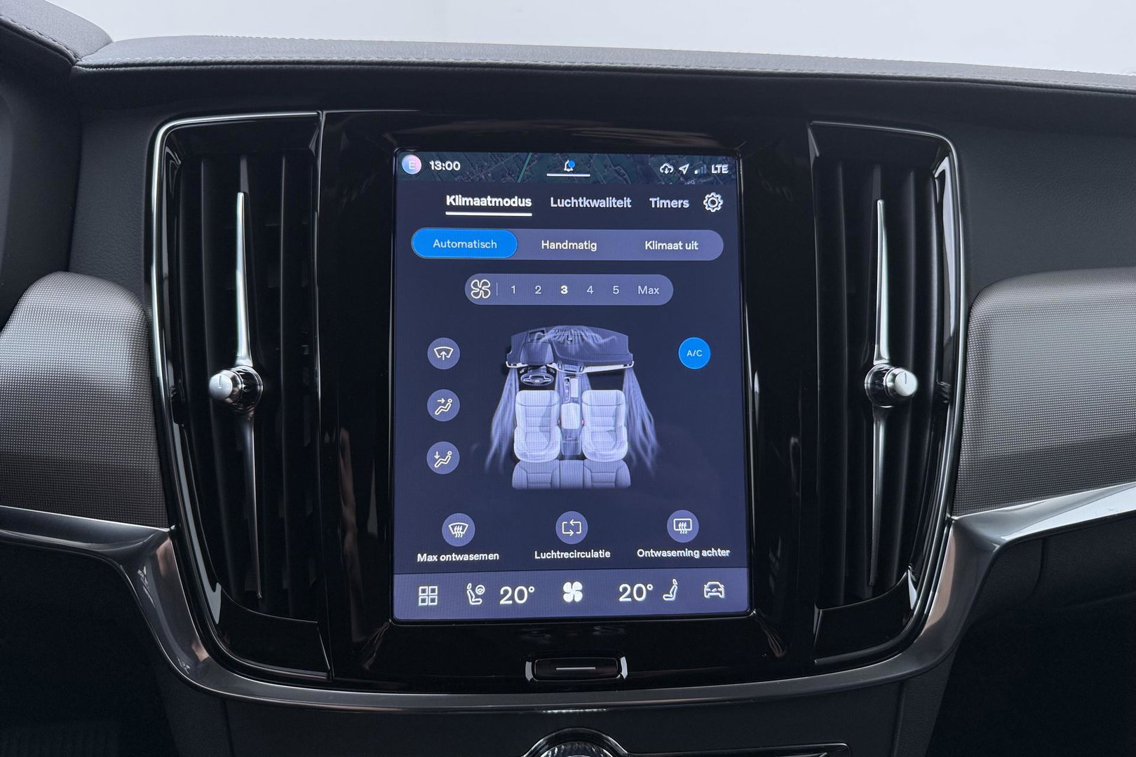 Volvo V90 T6 Plug-in hybrid Plus Dark | ACC | 360° Camera | Head-Up | Harman/Kardon | Pilot Assist | Stoel+Stuurverwarming | 19 inch