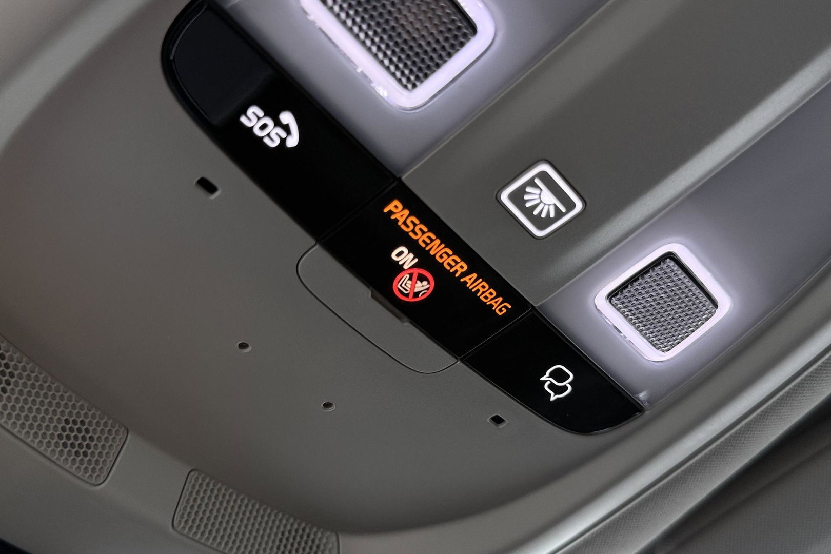 Volvo V90 T6 Plug-in hybrid Plus Dark | ACC | 360° Camera | Head-Up | Harman/Kardon | Pilot Assist | Stoel+Stuurverwarming | 19 inch