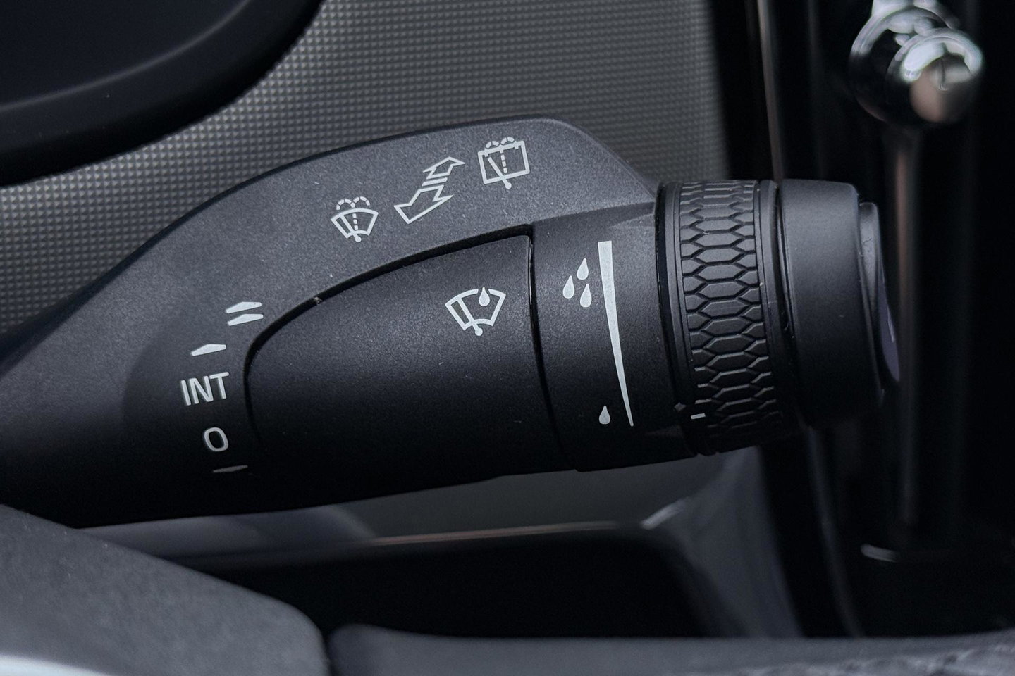 Volvo V90 T6 Plug-in hybrid Plus Dark | ACC | 360° Camera | Head-Up | Harman/Kardon | Pilot Assist | Stoel+Stuurverwarming | 19 inch