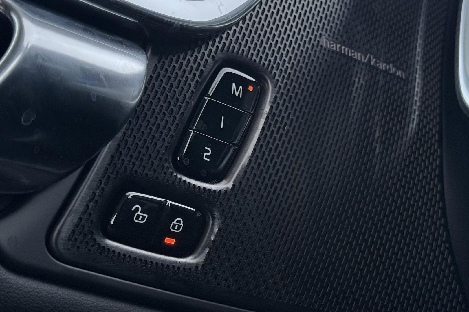 Volvo V90 T6 Plug-in hybrid Plus Dark | ACC | 360° Camera | Head-Up | Harman/Kardon | Pilot Assist | Stoel+Stuurverwarming | 19 inch