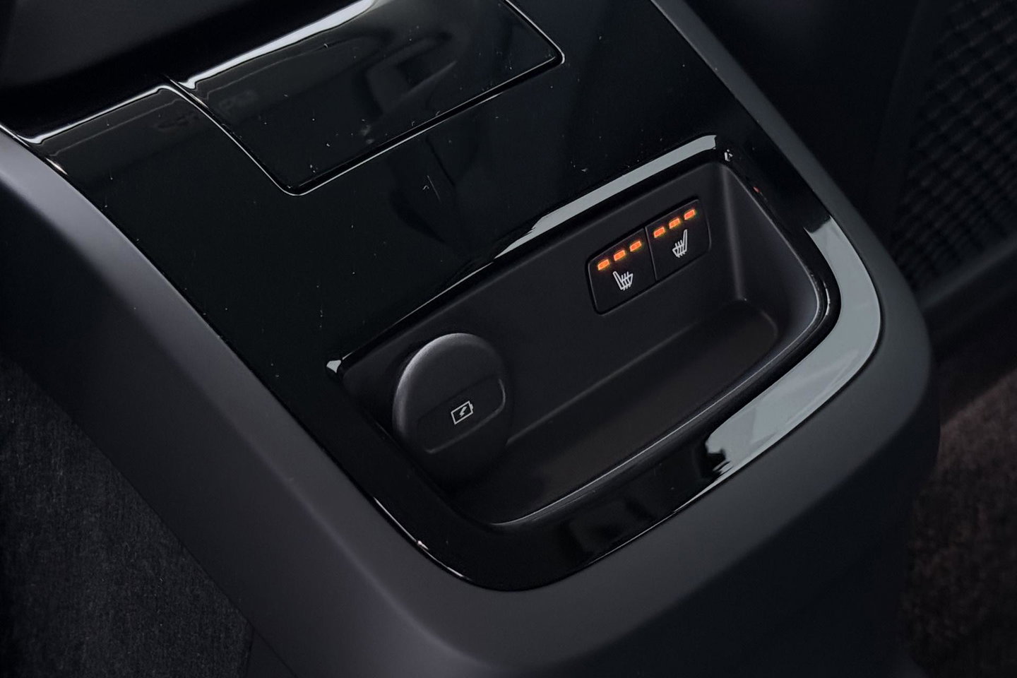 Volvo V90 T6 Plug-in hybrid Plus Dark | ACC | 360° Camera | Head-Up | Harman/Kardon | Pilot Assist | Stoel+Stuurverwarming | 19 inch