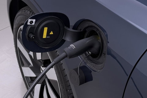 Volvo V90 T6 Plug-in hybrid Plus Dark | ACC | 360° Camera | Head-Up | Harman/Kardon | Pilot Assist | Stoel+Stuurverwarming | 19 inch