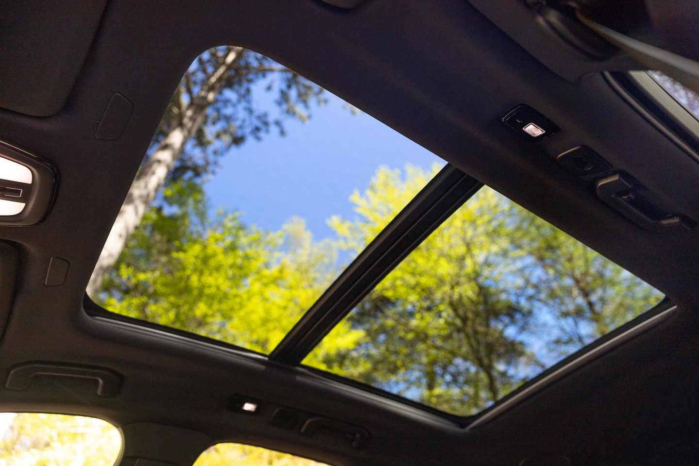 Volvo V90 T6 Plug-in hybrid Ultimate Dark | Panoramadak | 360° Camera | Head-Up | ACC | harman/kardon | BLIS