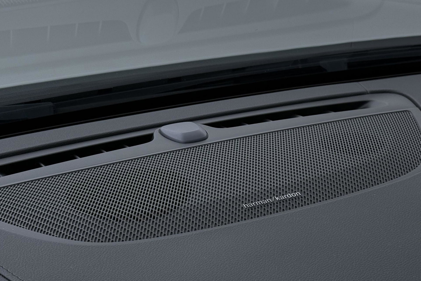 Volvo V90 T6 Plug-in hybrid Ultimate Dark | Panoramadak | 360° Camera | Head-Up | ACC | harman/kardon | BLIS