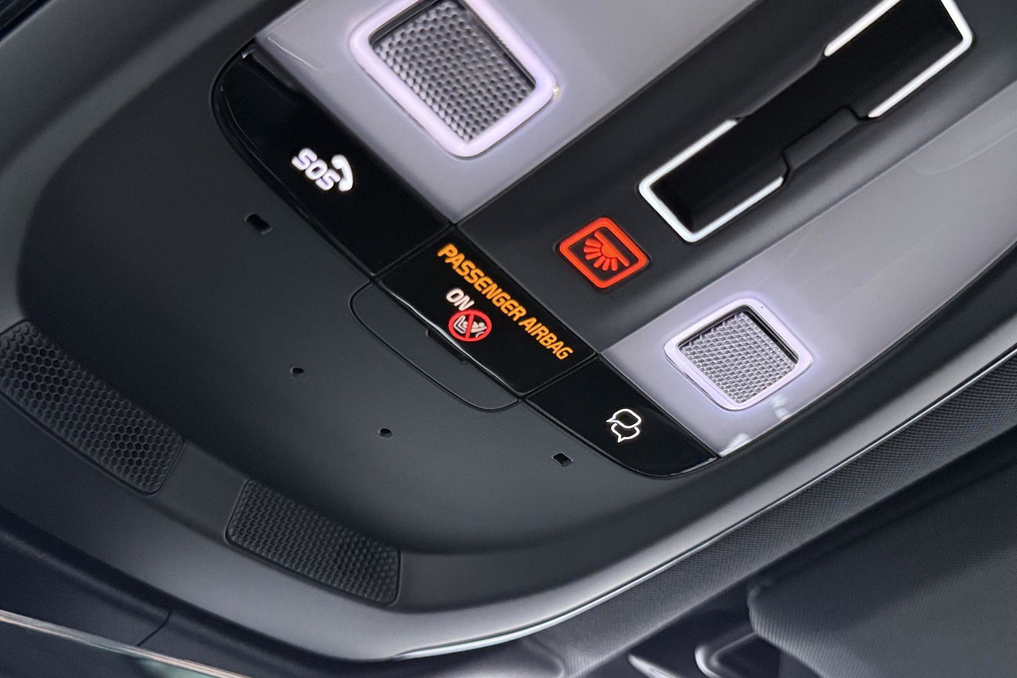 Volvo V90 T6 Plug-in hybrid Ultimate Dark | Panoramadak | 360° Camera | Head-Up | ACC | harman/kardon | BLIS