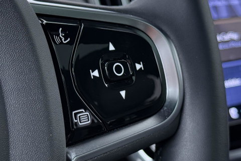 Volvo V90 T6 Plug-in hybrid Ultimate Dark | Panoramadak | 360° Camera | Head-Up | ACC | harman/kardon | BLIS
