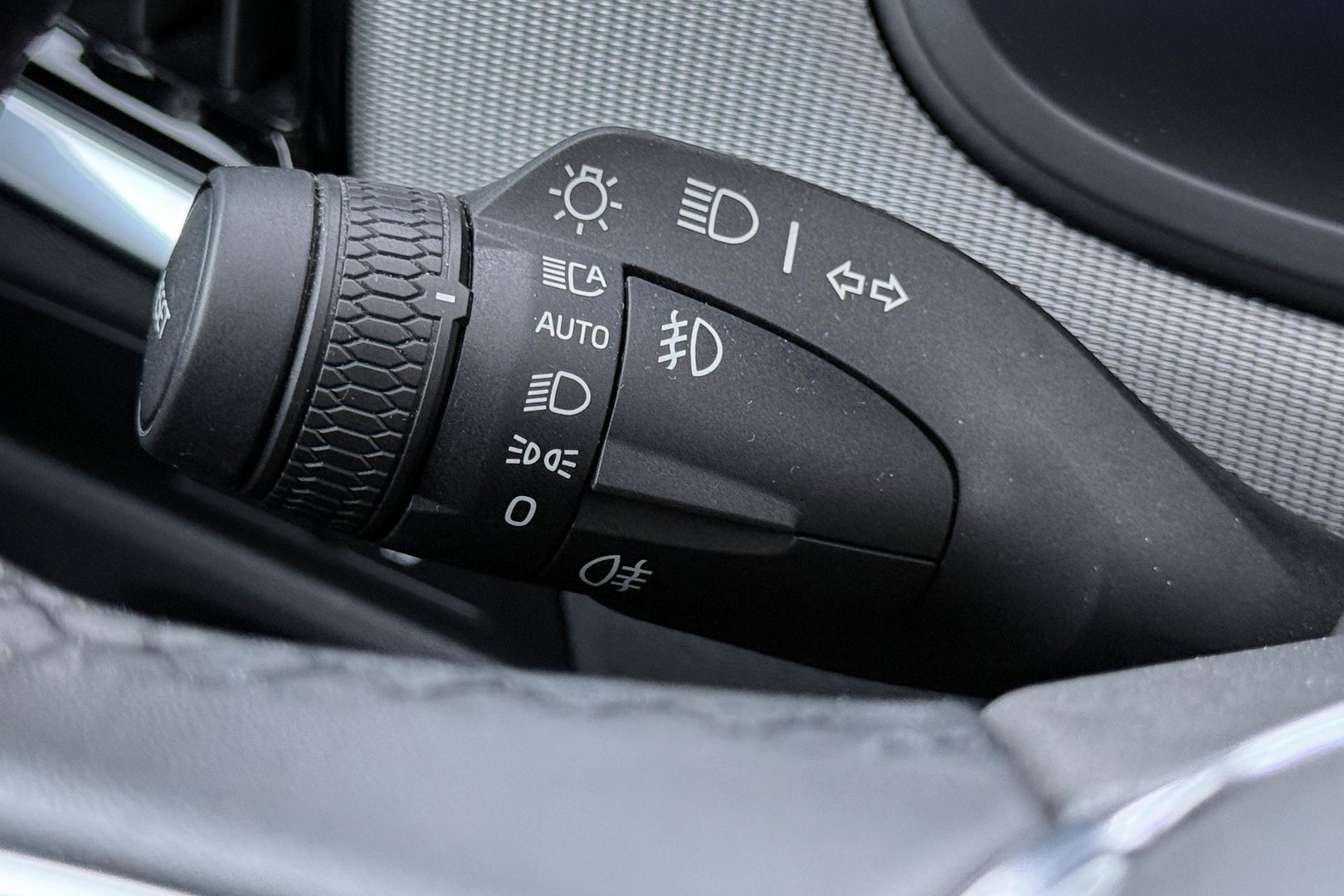 Volvo V90 T6 Plug-in hybrid Ultimate Dark | Panoramadak | 360° Camera | Head-Up | ACC | harman/kardon | BLIS
