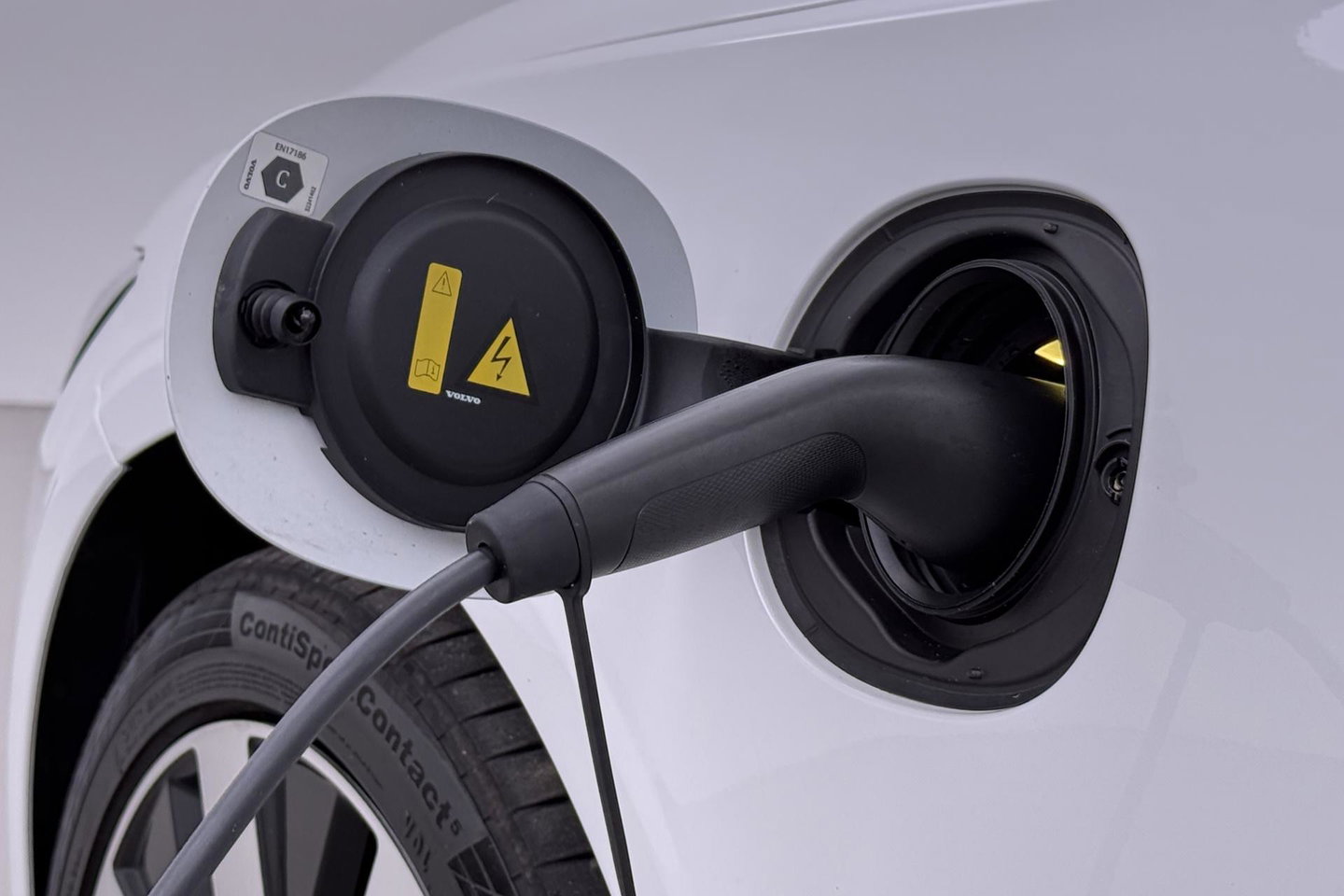 Volvo V90 T6 Plug-in hybrid Ultimate Dark | Panoramadak | 360° Camera | Head-Up | ACC | harman/kardon | BLIS