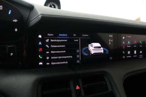 Porsche Taycan Sport Turismo Turbo S 93 kWh | BTW | Sport Chrono | Panoramadak | 229K NW prijs | Burmester Audio | Keramisch | 360° Camera | 21 Inch
