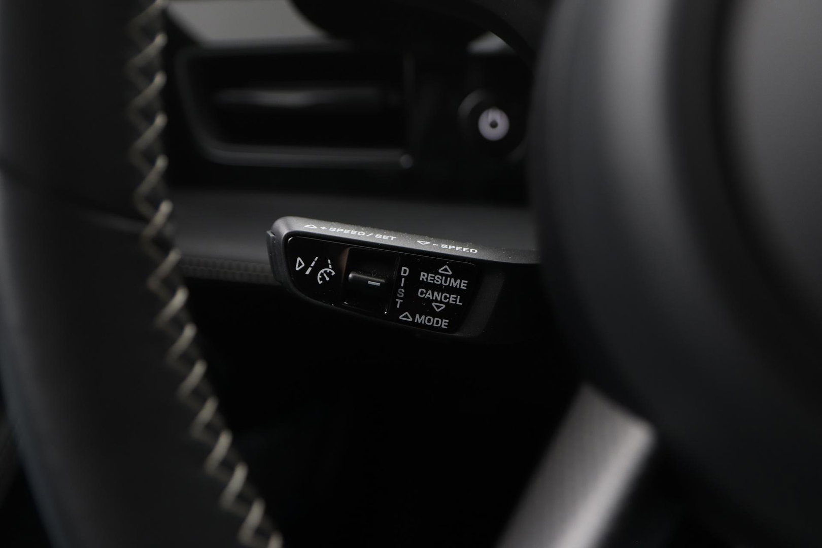 Porsche Taycan Sport Turismo Turbo S 93 kWh | BTW | Sport Chrono | Panoramadak | 229K NW prijs | Burmester Audio | Keramisch | 360° Camera | 21 Inch