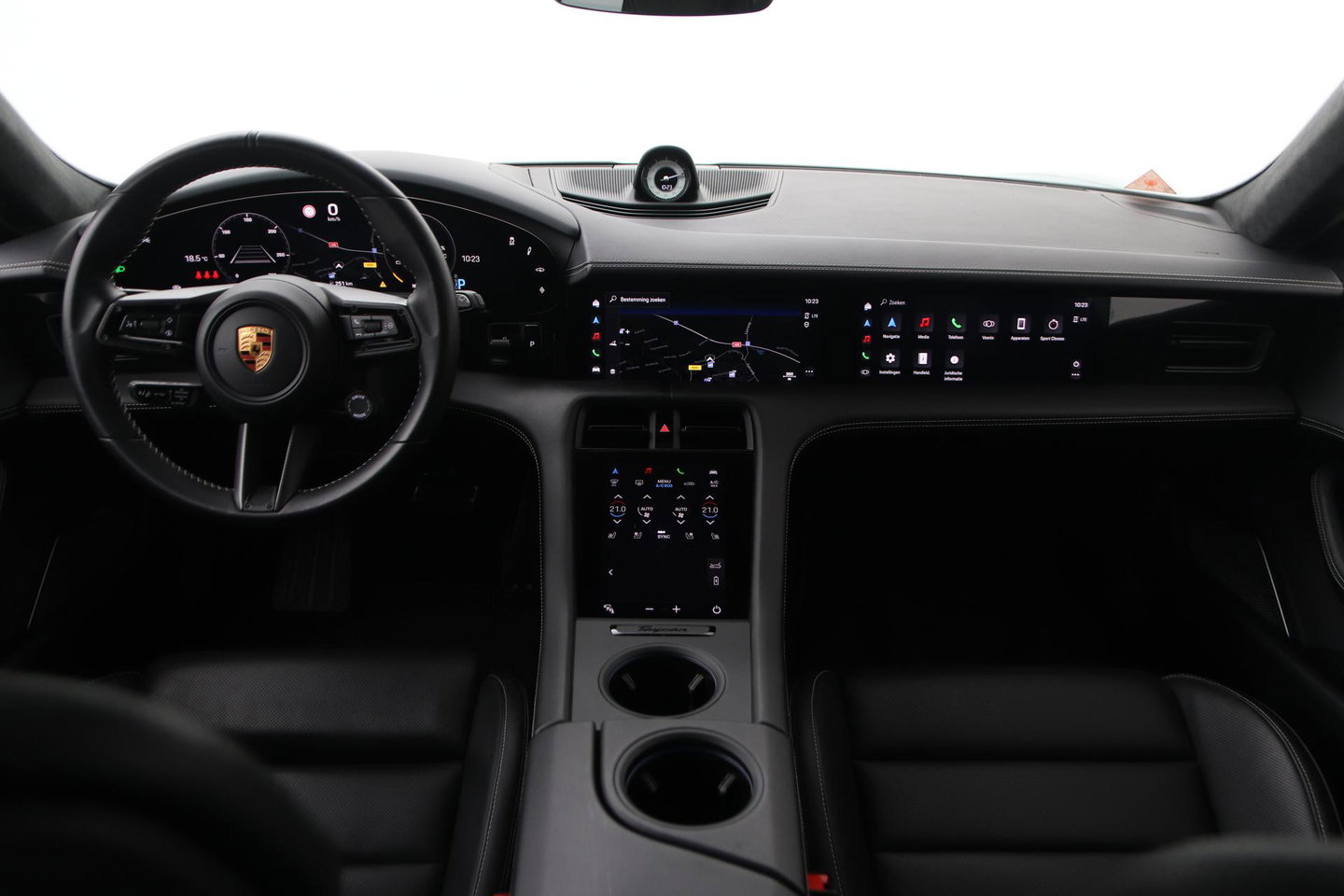 Porsche Taycan Sport Turismo Turbo S 93 kWh | BTW | Sport Chrono | Panoramadak | 229K NW prijs | Burmester Audio | Keramisch | 360° Camera | 21 Inch