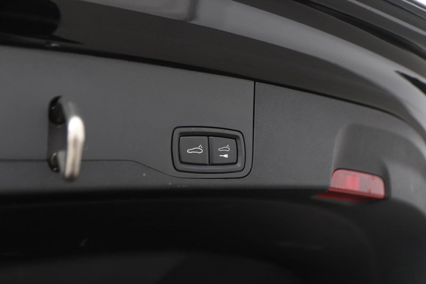 Porsche Taycan Sport Turismo Turbo S 93 kWh | BTW | Sport Chrono | Panoramadak | 229K NW prijs | Burmester Audio | Keramisch | 360° Camera | 21 Inch