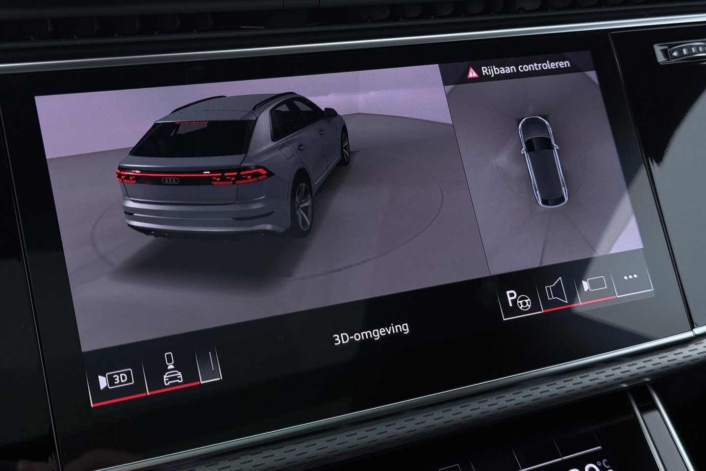 Audi Q8 60 TFSI e quattro Pro Line S Competition | Luchtvering | B&O | Panoramadak | Trekhaak | 360° Camera | 23 Inch