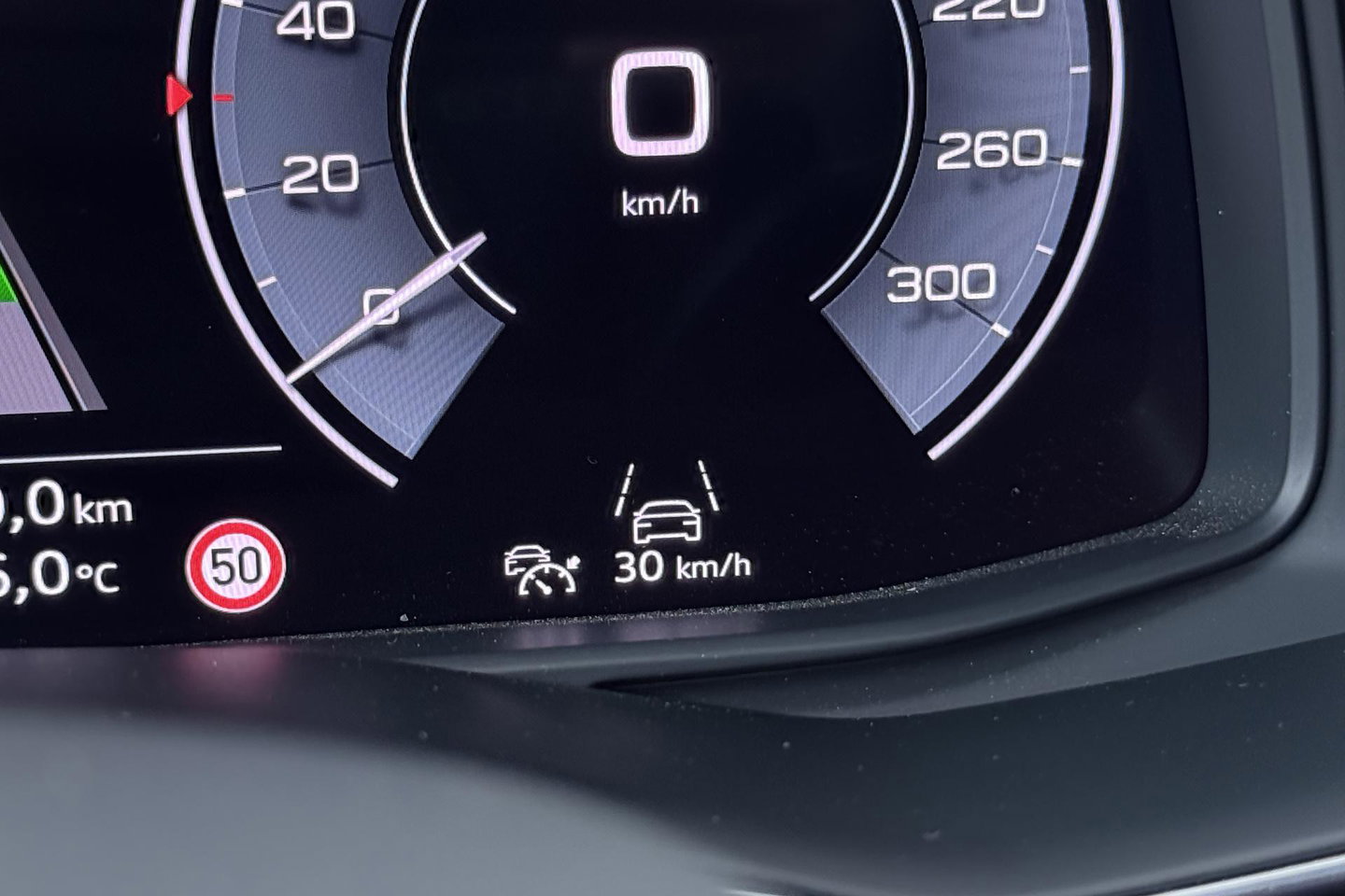 Audi Q8 60 TFSI e quattro Pro Line S Competition | Luchtvering | B&O | Panoramadak | Trekhaak | 360° Camera | 23 Inch
