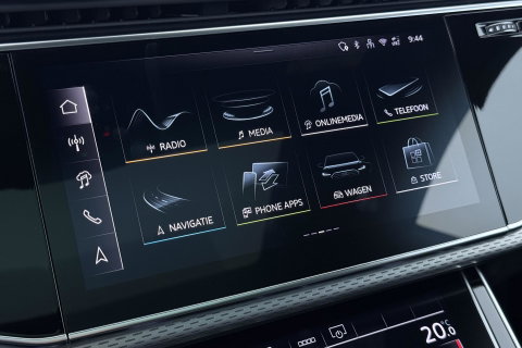 Audi Q8 60 TFSI e quattro Pro Line S Competition | Luchtvering | B&O | Panoramadak | Trekhaak | 360° Camera | 23 Inch