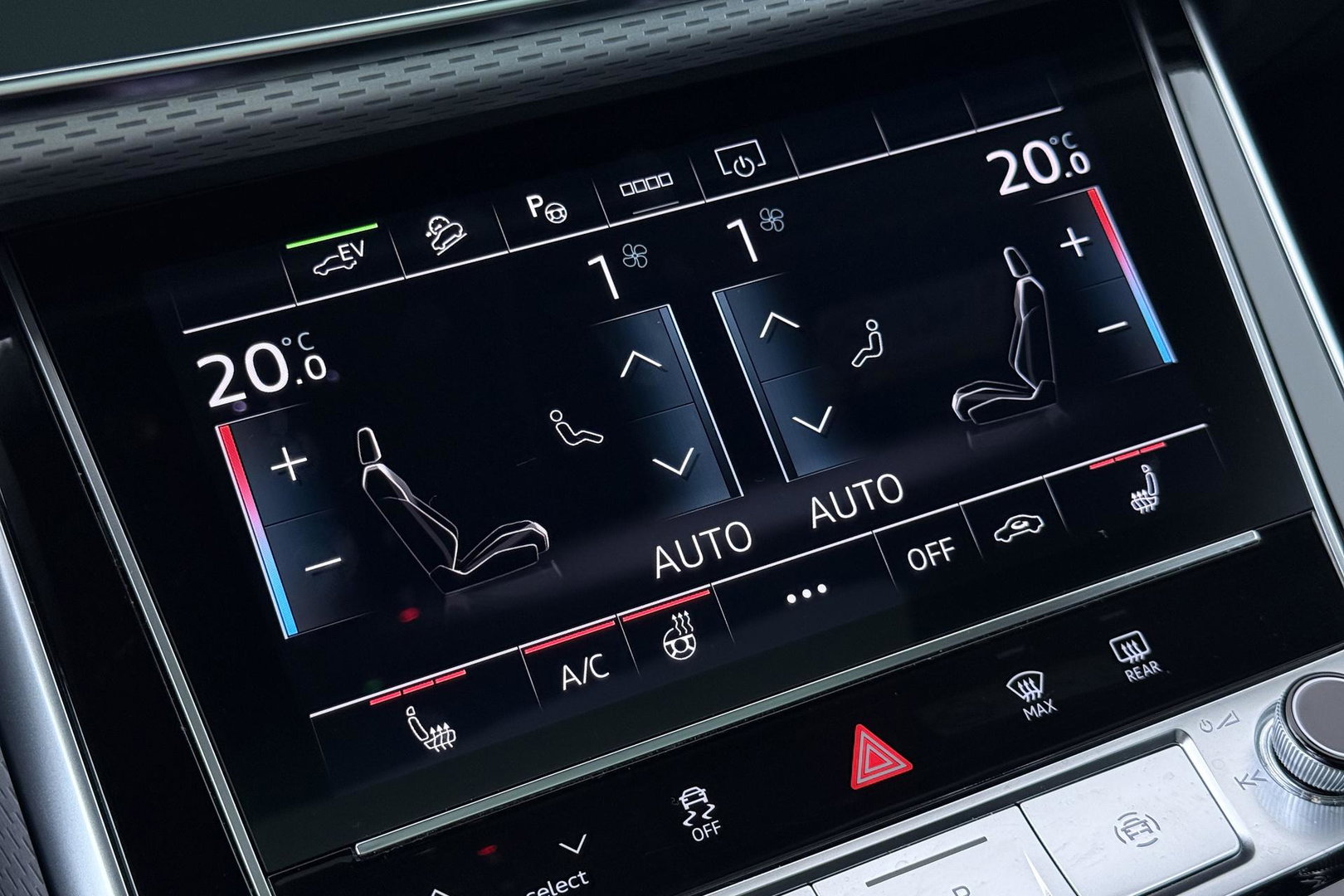 Audi Q8 60 TFSI e quattro Pro Line S Competition | Luchtvering | B&O | Panoramadak | Trekhaak | 360° Camera | 23 Inch
