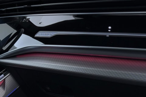 Audi Q8 60 TFSI e quattro Pro Line S Competition | Luchtvering | B&O | Panoramadak | Trekhaak | 360° Camera | 23 Inch