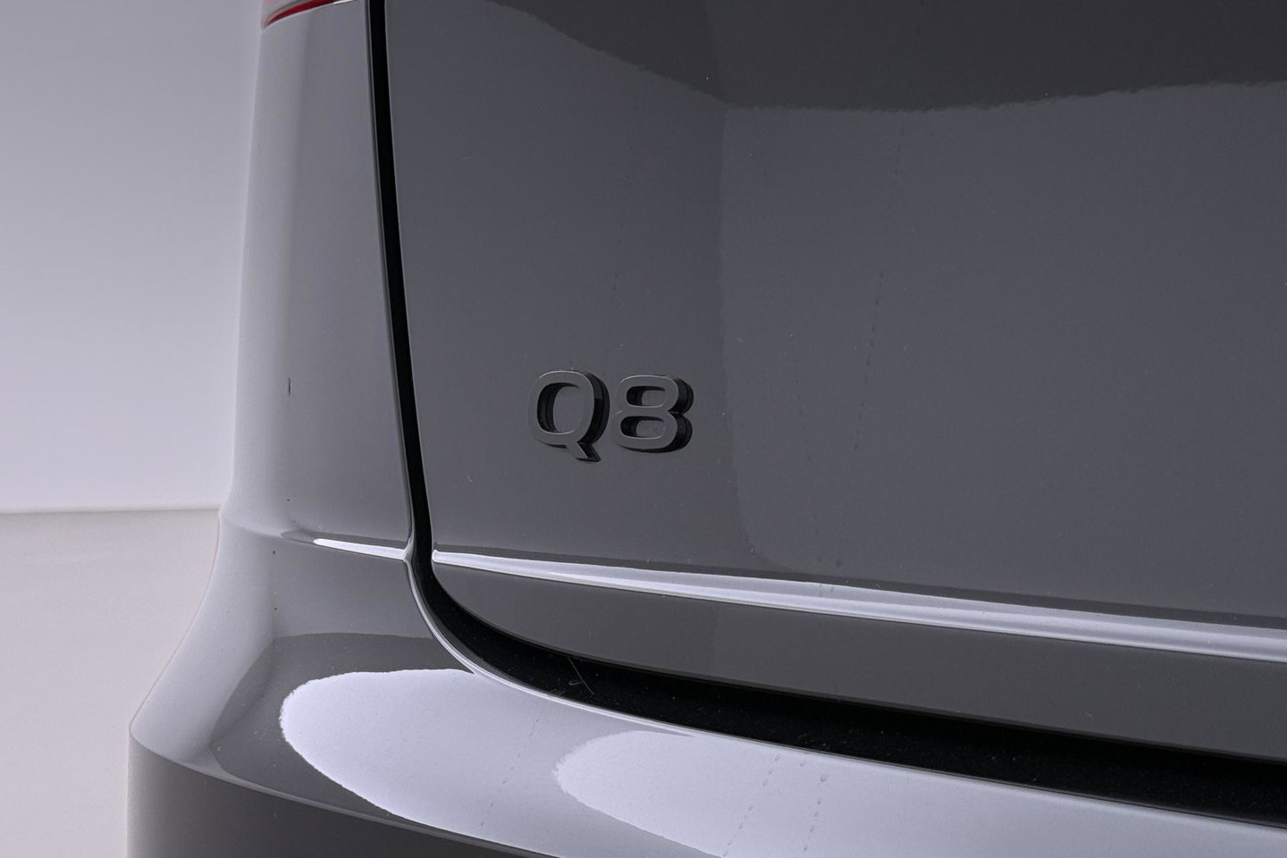 Audi Q8 60 TFSI e quattro Pro Line S Competition | Luchtvering | B&O | Panoramadak | Trekhaak | 360° Camera | 23 Inch