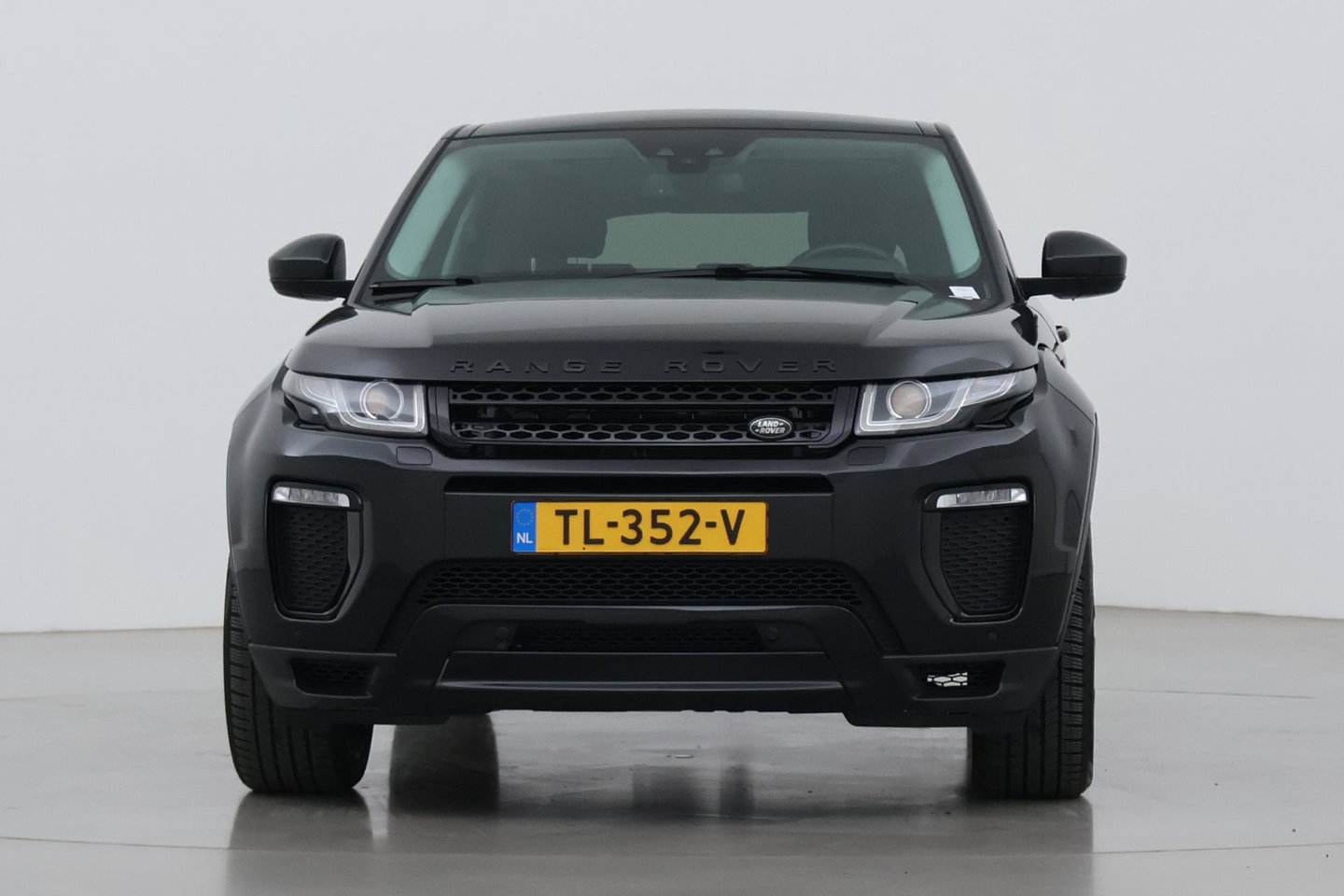 Land Rover Range Rover Evoque 2.0 TD4 HSE Dynamic | Automaat | Trekhaak | Panoramadak | Camera | Stoelverwarming