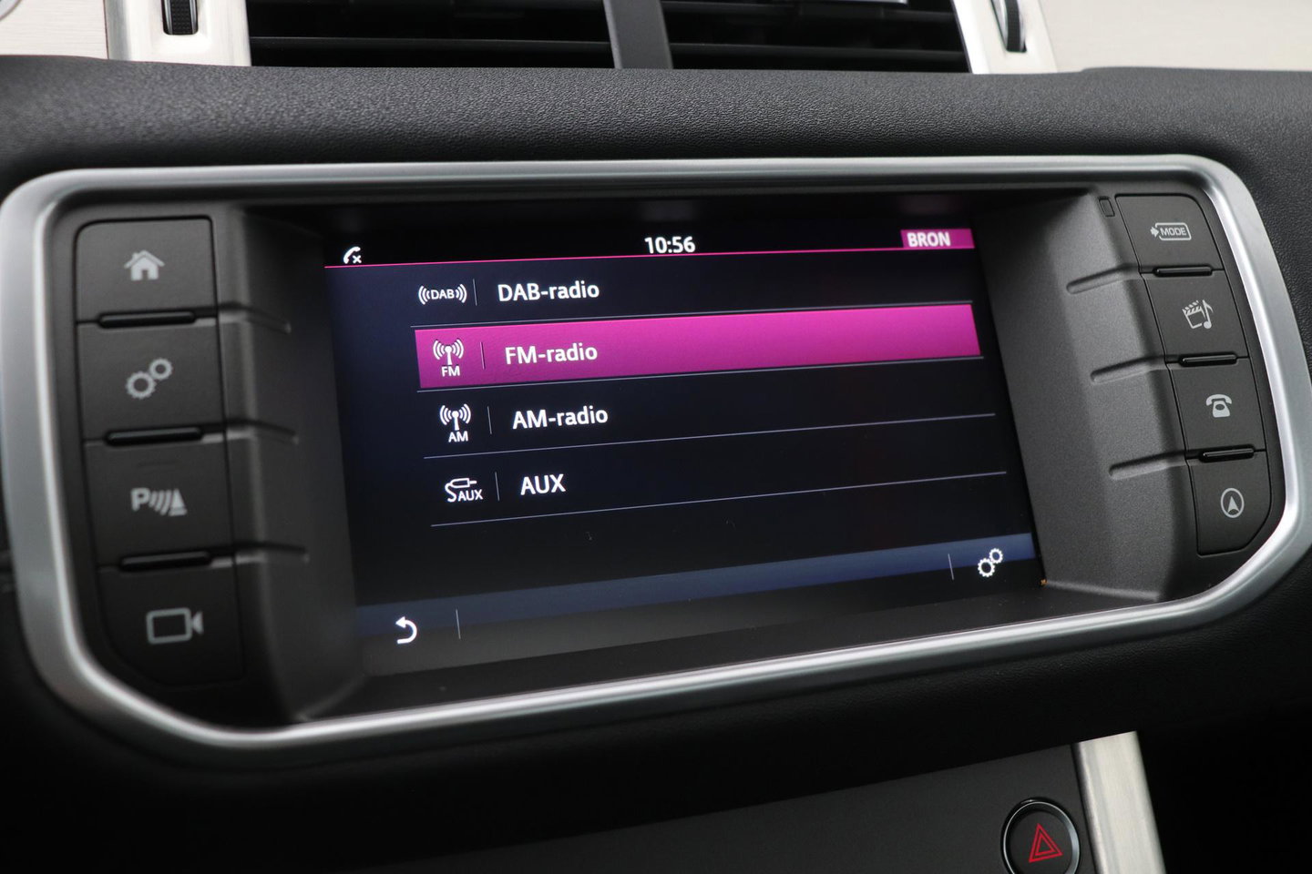 Land Rover Range Rover Evoque 2.0 TD4 HSE Dynamic | Automaat | Trekhaak | Panoramadak | Camera | Stoelverwarming
