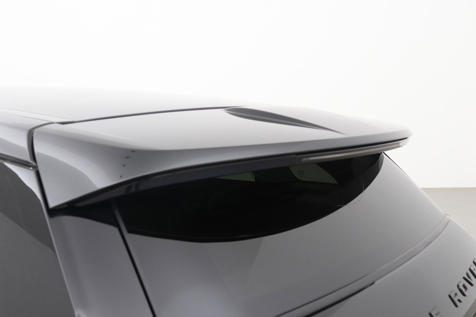 Land Rover Range Rover Evoque 2.0 TD4 HSE Dynamic | Automaat | Trekhaak | Panoramadak | Camera | Stoelverwarming