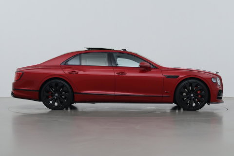 Bentley Flying Spur 2.9 V6 Hybrid Azure | Rotating Display | Black Pack | Touring Specification | Styling Specification | Sunroof | Massage