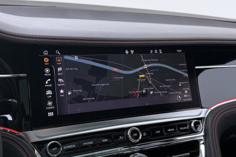 Bentley Flying Spur 2.9 V6 Hybrid Azure | Rotating Display | Black Pack | Touring Specification | Styling Specification | Sunroof | Massage