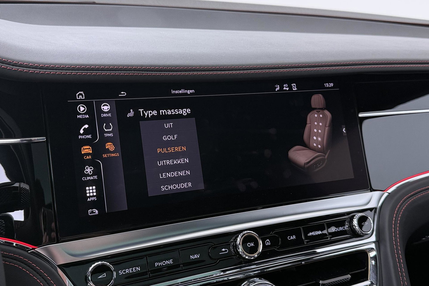 Bentley Flying Spur 2.9 V6 Hybrid Azure | Rotating Display | Black Pack | Touring Specification | Styling Specification | Sunroof | Massage