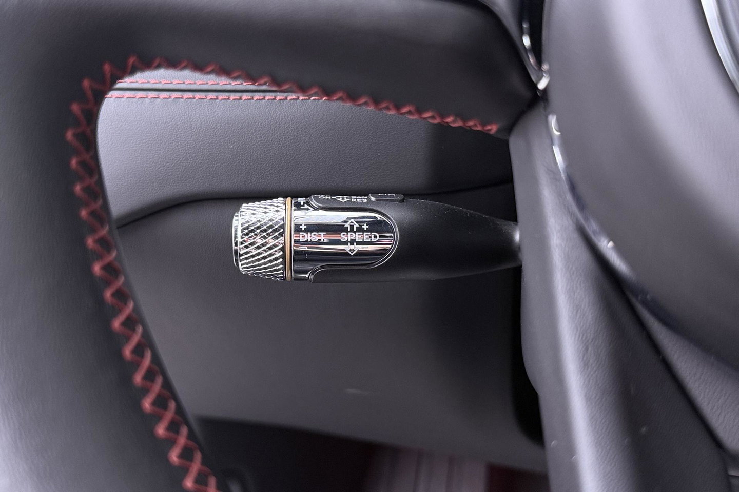 Bentley Flying Spur 2.9 V6 Hybrid Azure | Rotating Display | Black Pack | Touring Specification | Styling Specification | Sunroof | Massage