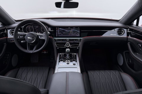 Bentley Flying Spur 2.9 V6 Hybrid Azure | Rotating Display | Black Pack | Touring Specification | Styling Specification | Sunroof | Massage